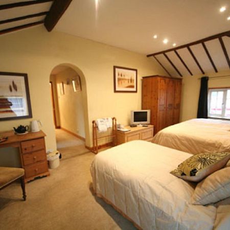 The Old Dairy Bed and Breakfast Waddesdon Exteriör bild
